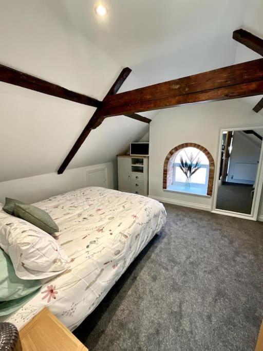 Apt D In Old Grade 2 Converted Farmhouse Market Weighton Exterior photo